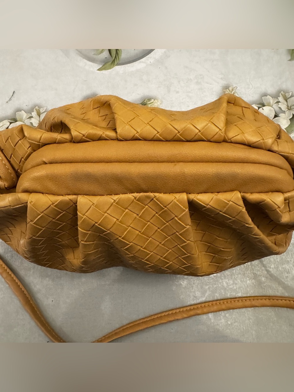 Woven Fashion Mustard Shoulder Bag - Picture 3 of 9
